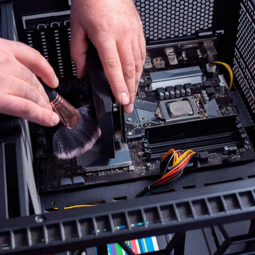 Reparacion y mantenimiento de Computadoras.