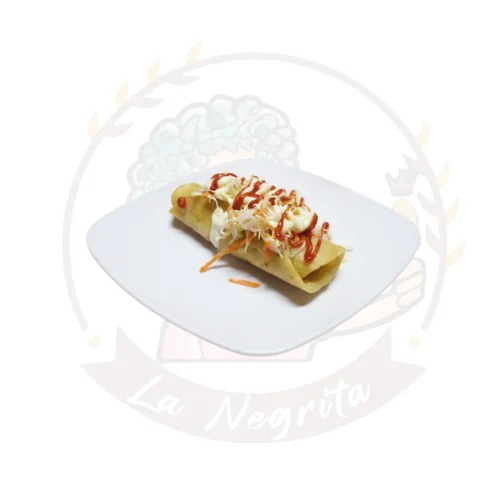 Tacos rellenos con carne de res.